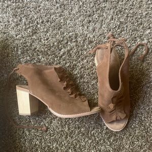 Toms wedge sandals